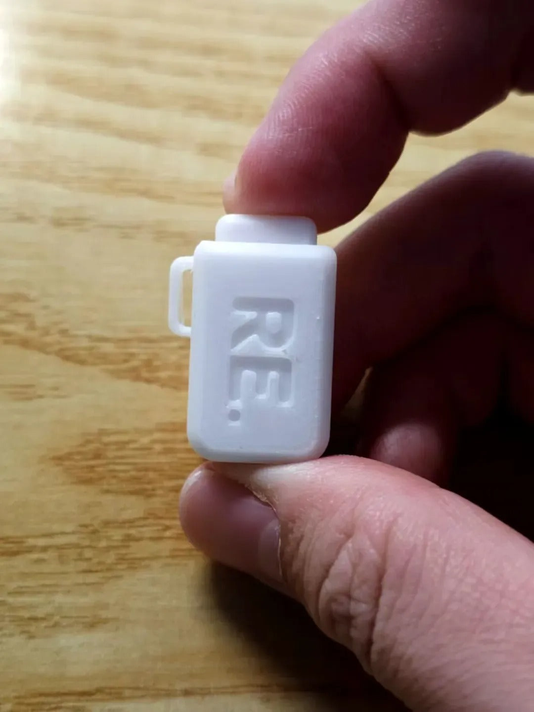 Ultra-small Clicker