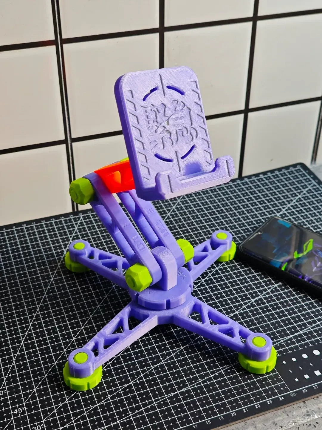 EVA Style Five-Axis Phone Holder