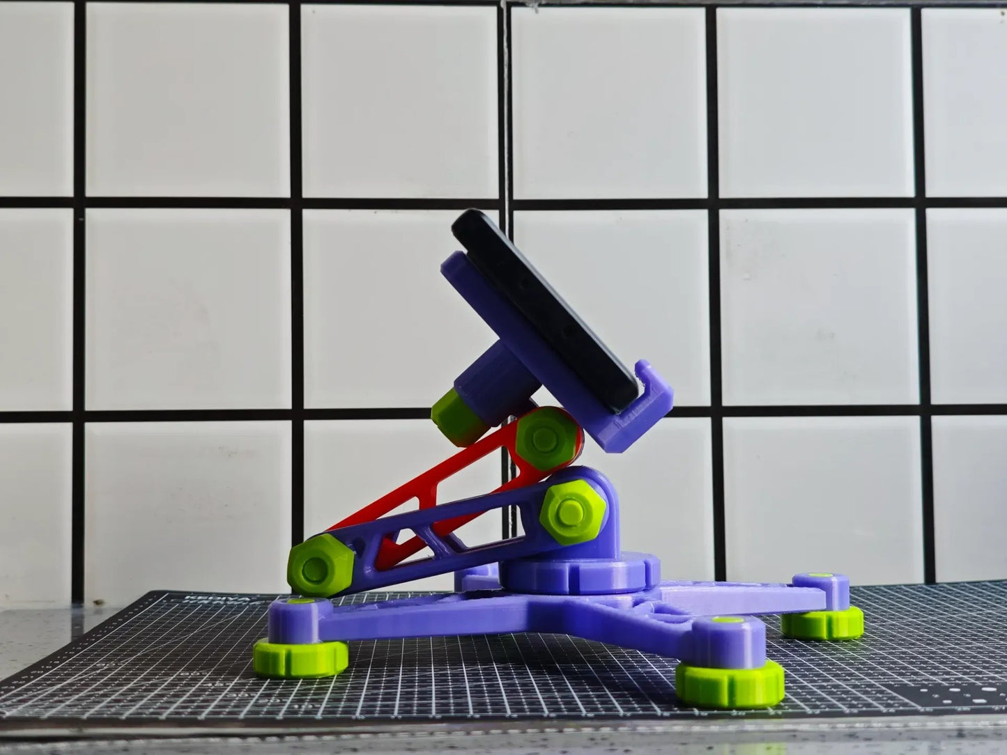 EVA Style Five-Axis Phone Holder