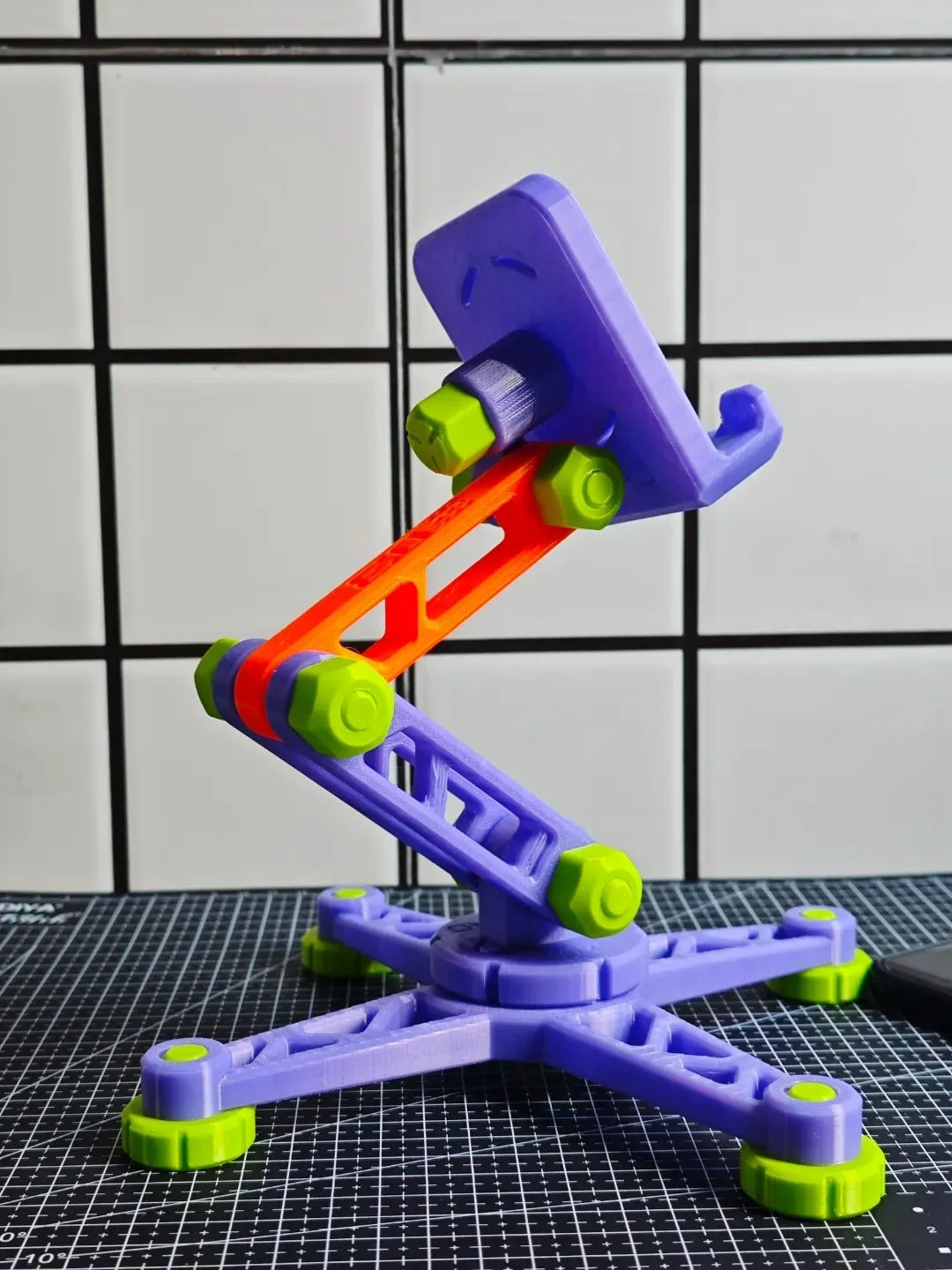 EVA Style Five-Axis Phone Holder
